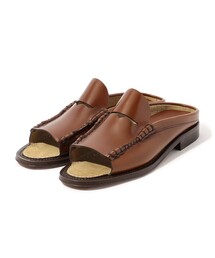 【HEREU】アシンメトリートングサンダル　Clava 37 cream HEREU】アシンメトリートングサンダル Clava 37 cream - メルカリ