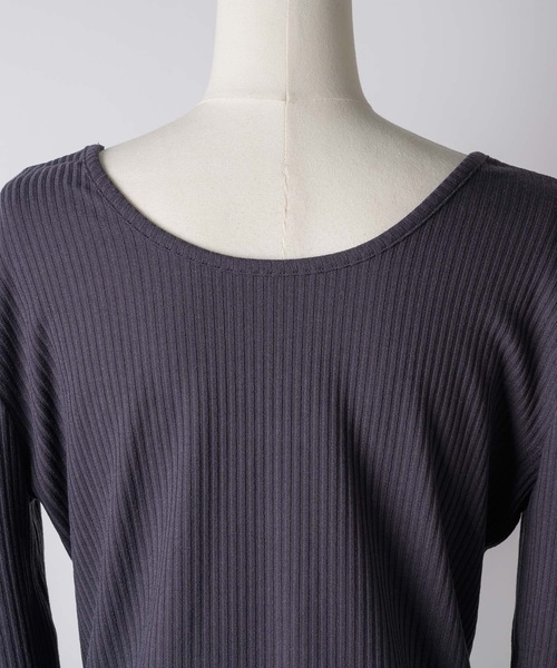 yae（ヤエ）の「Short sleeve 2way U-neck rib top / ショートスリーブ2wayUネックリブトップス（Tシャツ/カットソー・レディース・グレー/ブラック/ライトブルー/ベビーピンク・36/38）」の8枚目の写真