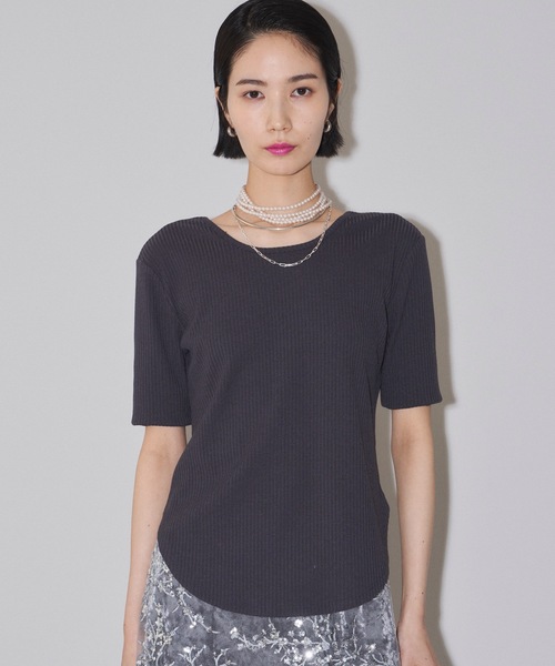 yae（ヤエ）の「Short sleeve 2way U-neck rib top / ショートスリーブ2wayUネックリブトップス（Tシャツ/カットソー・レディース・グレー/ブラック/ライトブルー/ベビーピンク・36/38）」の20枚目の写真