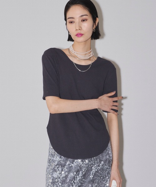 yae（ヤエ）の「Short sleeve 2way U-neck rib top / ショートスリーブ2wayUネックリブトップス（Tシャツ/カットソー・レディース・グレー/ブラック/ライトブルー/ベビーピンク・36/38）」の21枚目の写真