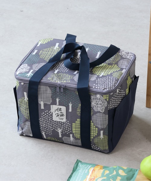 emesuelee(エメスーリー)の「保冷保温スクエアBAG(エコバッグ/サブバッグ・レディース・グリーン系1/ブルー/チャコールグレー/ベージュ系1/アイボリー/ライトベージュ/ピンク/ネイビー/イエロー/ブラック/グリーン/ベージュ・フリー)」の3枚目の写真