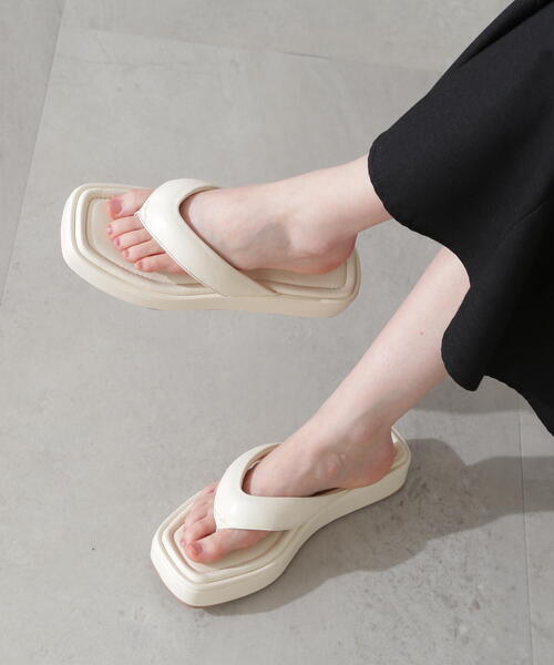 N.(N. Natural Beauty Basic)(エヌエヌナチュラルビューティーベーシック)の「◆フラットトングサンダル(サンダル・レディース・ホワイト/ブラック・LARGE/MEDIUM)」の21枚目の写真