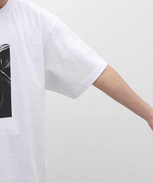 PLEASURES(プレジャー)の「【PLEASURES × JOY DIVISION】HANDS T-SHIRT(Tシャツ/カットソー・メンズ・ブラック・MEDIUM)」の8枚目の写真