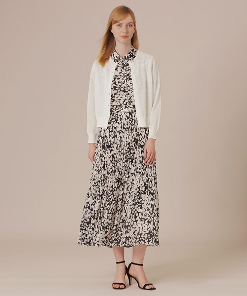 MACKINTOSH LONDON（マッキントッシュ ロンドン）の「【エクラ掲載】シルエットフラワーブラウス（シャツ/ブラウス・レディース・ベージュ/ブラック・38）」の11枚目の写真