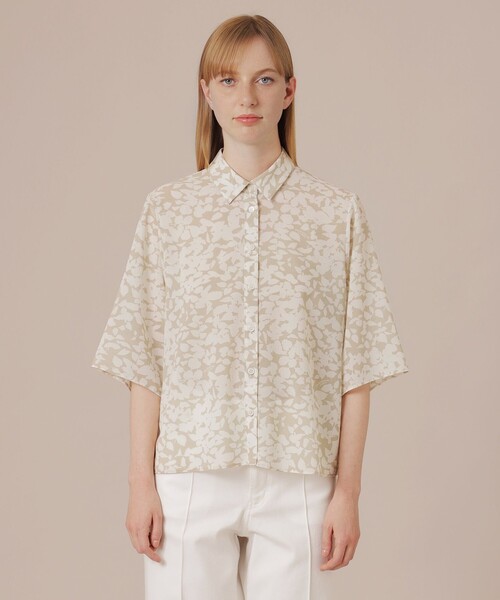 MACKINTOSH LONDON（マッキントッシュ ロンドン）の「【エクラ掲載】シルエットフラワーブラウス（シャツ/ブラウス・レディース・ベージュ/ブラック・38）」の4枚目の写真