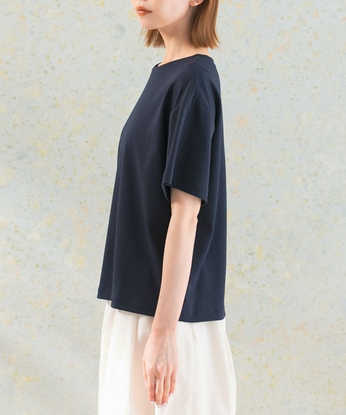 URBAN RESEARCH ROSSO WOMEN(アーバンリサーチ ロッソ)の「汗染み防止スーピマコットンTシャツ(Tシャツ/カットソー・レディース・オフホワイト/ライトベージュ/ライトグレー/ネイビー・FREE)」の17枚目の写真