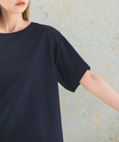 URBAN RESEARCH ROSSO WOMEN(アーバンリサーチ ロッソ)の「汗染み防止スーピマコットンTシャツ(Tシャツ/カットソー・レディース・オフホワイト/ライトベージュ/ライトグレー/ネイビー・FREE)」の20枚目の写真