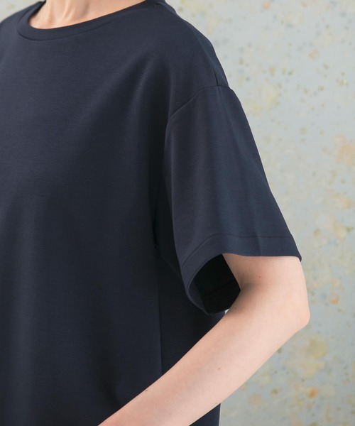URBAN RESEARCH ROSSO WOMEN(アーバンリサーチ ロッソ)の「汗染み防止スーピマコットンTシャツ(Tシャツ/カットソー・レディース・オフホワイト/ライトベージュ/ライトグレー/ネイビー・FREE)」の21枚目の写真