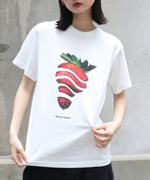 【UNIT CHEST】unique unisex T-shirt OIF designer eggs コラボT Strawberry byHARUKA YAMASAKI