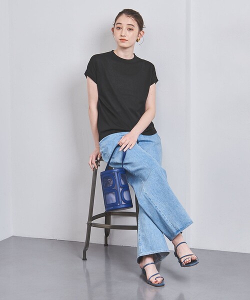 UNITED ARROWS（ユナイテッドアローズ）の「ミニハイネック フレンチスリーブ ニット（ニット/セーター・レディース・ブラック/その他1/ホワイト/レッド・FREE）」の7枚目の写真