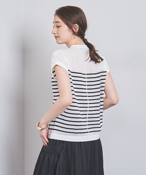 UNITED ARROWS（ユナイテッドアローズ）の「ミニハイネック フレンチスリーブ ニット（ニット/セーター・レディース・ブラック/その他1/ホワイト/レッド・FREE）」の11枚目の写真