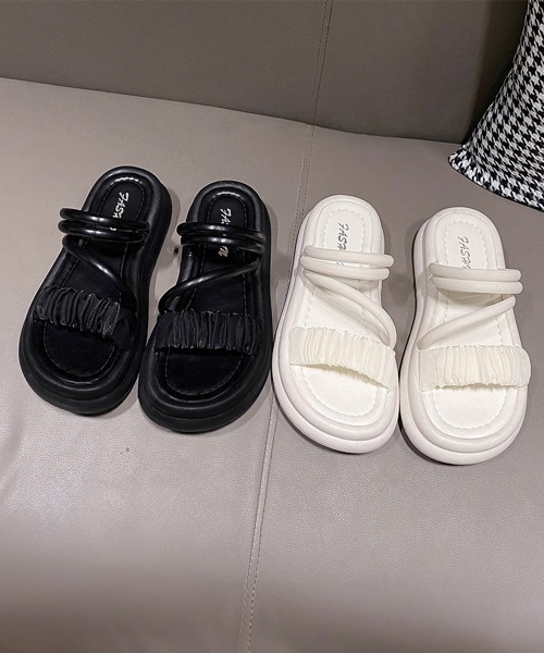 Miniministore(ミニミニストア)の「厚底サンダル ストラップサンダル 夏(サンダル・レディース・アイボリー/ブラック・25.0cm/24.5cm/24.0cm/23.5cm/23.0cm/22.5cm)」の6枚目の写真