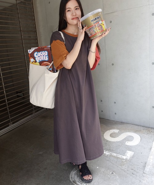 CORNERS（コーナーズ）の「USAコットンビッグシルエットTシャツワンピース（ワンピース・レディース・ブラック/グレイッシュベージュ/チャコールグレー/パープル/マスタード/グリーン/キャメル/ベージュ系その他/チャコールグレー×パープル/パープル系その他/マルチ/グレー系その他・FREE）」の18枚目の写真