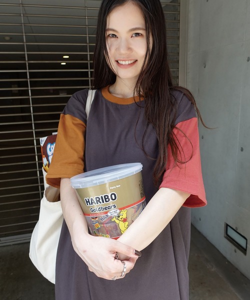 CORNERS（コーナーズ）の「USAコットンビッグシルエットTシャツワンピース（ワンピース・レディース・ブラック/グレイッシュベージュ/チャコールグレー/パープル/マスタード/グリーン/キャメル/ベージュ系その他/チャコールグレー×パープル/パープル系その他/マルチ/グレー系その他・FREE）」の16枚目の写真