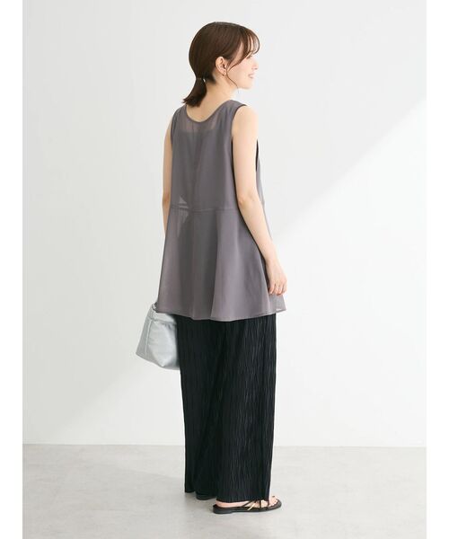 ELENCARE DUE（エレンカーレデュエ）の「・ELENCARE DUE オーガンジーノースリチュニック（チュニック・レディース・グリーン/モカ/ブラック/チャコールグレー・FREE）」の14枚目の写真