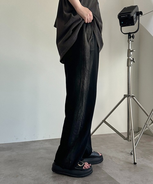 apres jour mignon(アプレジュールミニョン)の「ダメージスウェットパンツ【ZOZOTOWN限定アイテム】(スウェットパンツ・レディース・ブラック/グレー/パープル・X-LARGE/SMALL/MEDIUM)」の6枚目の写真