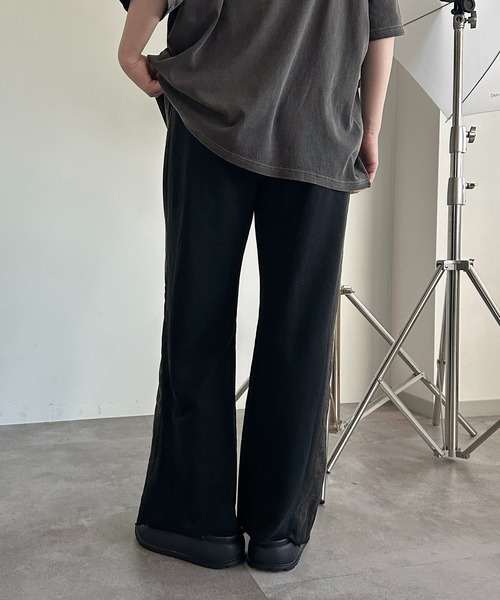 apres jour mignon(アプレジュールミニョン)の「ダメージスウェットパンツ【ZOZOTOWN限定アイテム】(スウェットパンツ・レディース・ブラック/グレー/パープル・X-LARGE/SMALL/MEDIUM)」の7枚目の写真