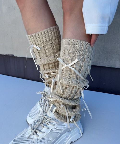 poiregnee（ポワニェ）の「［select］リボンレッグウォーマー（レッグウォーマー・レディース・オリーブ/ブラック/ベージュ/ホワイト・FREE）」の20枚目の写真