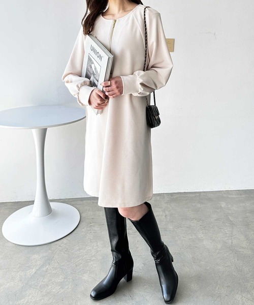 GeeRA（ジーラ）の「前後2WAYハーフジップミニワンピース（ワンピース・レディース・ブラック/アイボリー/モカ・MEDIUM/LARGE）」の5枚目の写真
