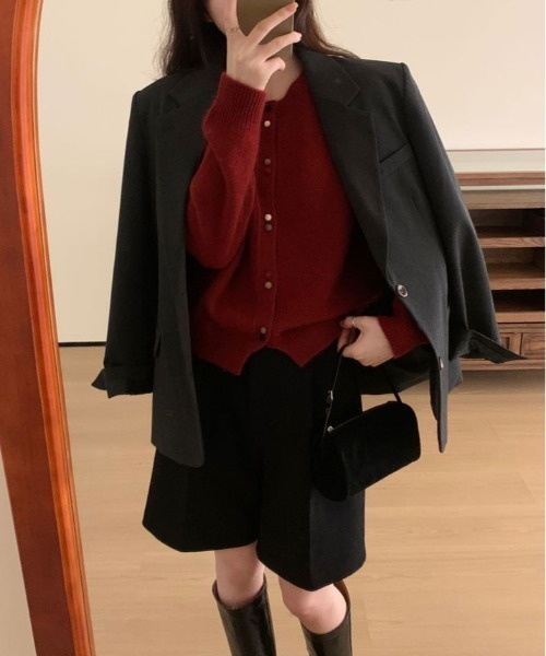 kirakiraShop(キラキラショップ)の「ふんわり素材で可愛らしい。配色ボタン モヘア ニット カーディガン(カーディガン/ボレロ・レディース・チャコール/ボルドー/ブラック/ライトベージュ/グレー・FREE)」の6枚目の写真