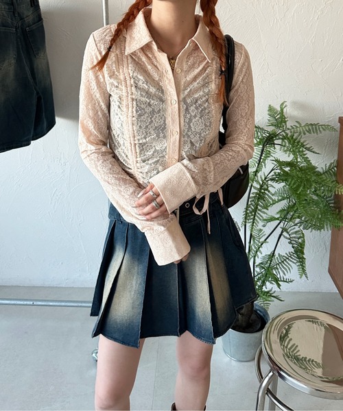 sedacle girl(セダクルガール)の「レースシャーリングシャツ(Tシャツ/カットソー・レディース・レッド/アイボリー/ブラック・SMALL/MEDIUM)」の2枚目の写真