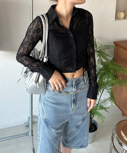 sedacle girl(セダクルガール)の「レースシャーリングシャツ(Tシャツ/カットソー・レディース・レッド/アイボリー/ブラック・SMALL/MEDIUM)」の1枚目の写真