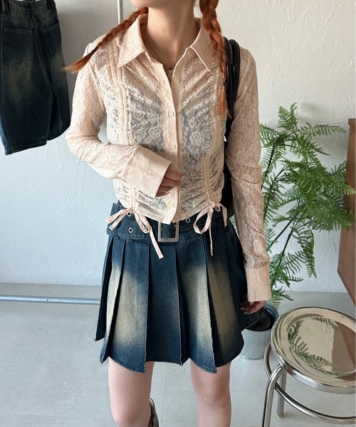 sedacle girl(セダクルガール)の「レースシャーリングシャツ(Tシャツ/カットソー・レディース・レッド/アイボリー/ブラック・SMALL/MEDIUM)」の4枚目の写真