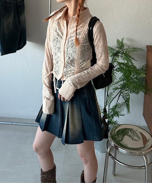 sedacle girl(セダクルガール)の「レースシャーリングシャツ(Tシャツ/カットソー・レディース・レッド/アイボリー/ブラック・SMALL/MEDIUM)」の5枚目の写真