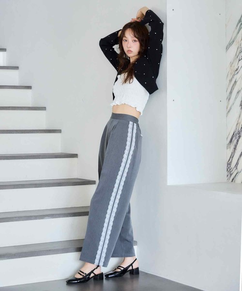 one after another NICE CLAUP（ワンアフターアナザーナイスクラップ）の「シャーリングビスチェ（キャミソール・レディース・オフホワイト/ブラック/ホワイト系その他/ブラウン・FREE）」の13枚目の写真