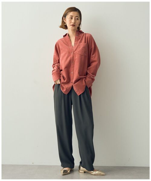YECCA VECCA（イェッカヴェッカ）の「コーデュロイバック釦デザインシャツ（シャツ/ブラウス・レディース・ピンク/グレイッシュベージュ/チャコールグレー・FREE）」の22枚目の写真