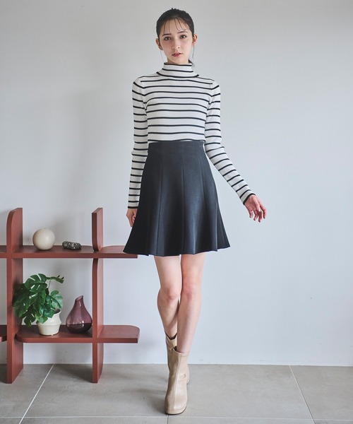 31 Sons de mode（トランテアン　ソン　ドゥ　モード）の「ハイウエストミニスカート（スカート・レディース・ライトグレー/ピンク/ブラック・36/38）」の12枚目の写真