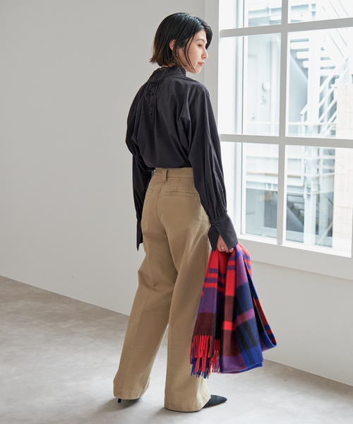 美品 スピックアンドスパン 24AW コットンエンブロイダリーカラーブラウス Spick & Span（スピックアンドスパン）の「コットンエンブロイ