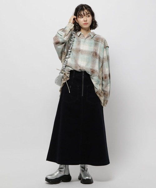 niko and（ニコアンド）の「キャラメルパッチZIPスカート（スカート