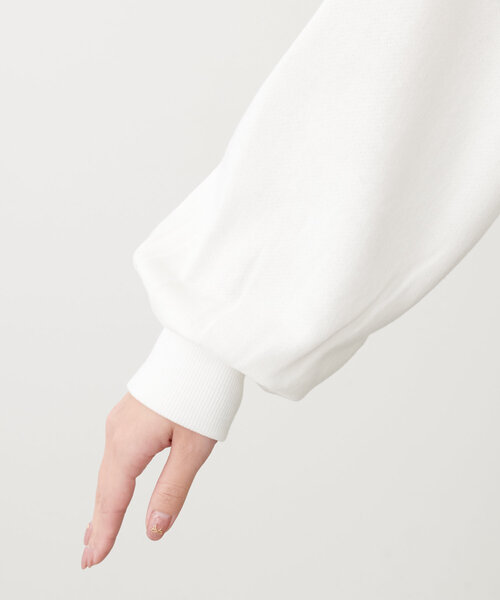 natural couture(ナチュラルクチュール)の「ジト目ねこちゃん裏毛プルオーバー(Tシャツ/カットソー・レディース・オフホワイト/チャコールグレー・FREE)」の22枚目の写真