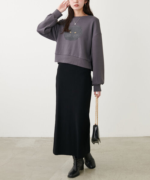 natural couture(ナチュラルクチュール)の「ジト目ねこちゃん裏毛プルオーバー(Tシャツ/カットソー・レディース・オフホワイト/チャコールグレー・FREE)」の13枚目の写真