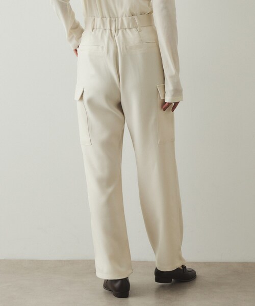 OPAQUE.CLIP（オペークドットクリップ）の「◆ウールライクカーゴパンツ【洗濯機洗い可】（その他パンツ・レディース・アイボリー/ブラック・38/40/42）」の15枚目の写真