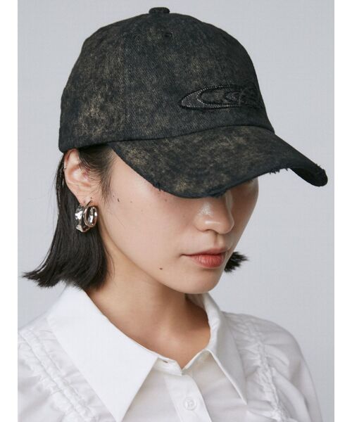 EMODA(エモダ)の「カットオフロゴキャップ(キャップ・レディース・ブラック/グレー・FREE)」の6枚目の写真