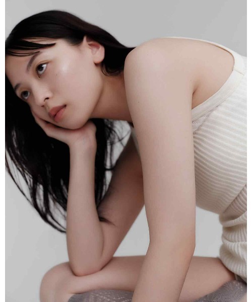 bobe（ボウブ）の「bobe マルチグロウハイライター（ハイライト/シェーディング・レディース・800 ROSE QUARTZ/801 PEARL WHITE・FREE）」の8枚目の写真