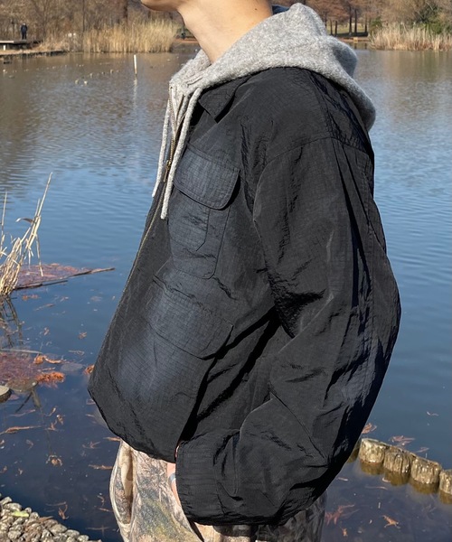 MandO(Auntie Rosa)(エムオー)の「【MandO】ヴィンテージナイロンリップストップジャケット(ブルゾン・メンズ・ブラウン/ブラック・MEDIUM/LARGE)」の4枚目の写真