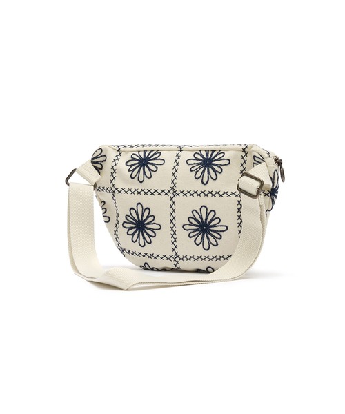 Levi's（リーバイス）の「Levi's/リーバイス DEVON クロスボディバッグ（ボディバッグ/ウエストポーチ・レディース・オフホワイト・OS）」の7枚目の写真