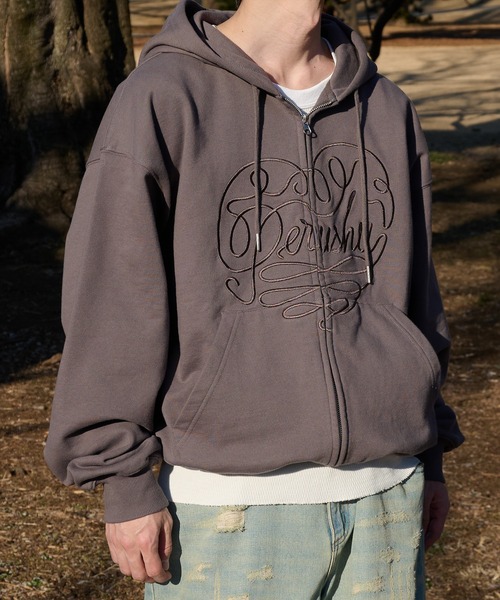 Perushu（ペルーシュ）の「double zip heart embroidery foodie ダブルジップハート刺繍フーディ（パーカー・メンズ・ピンク/ネイビー/ライトベージュ/チャコールグレー・MEDIUM/LARGE）」の11枚目の写真