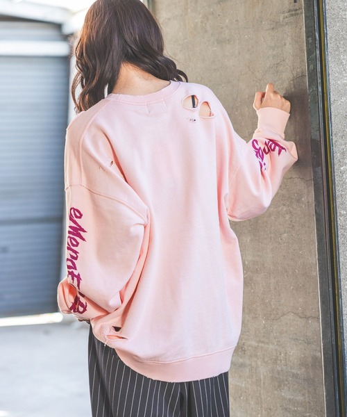 PBLIM(ページボーイリム)の「【UNISEX】カスレロゴダメージスウェット(スウェット・レディース・ピンク/ホワイト/チャコールグレー・MEDIUM/LARGE)」の15枚目の写真