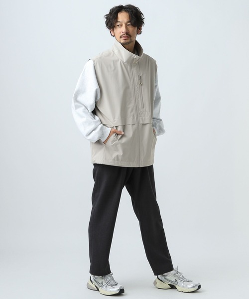 BAYFLOW(ベイフロー)の「【防風・撥水】UMWスタンドカラーベスト(ベスト・メンズ・グレー/ブラック・LARGE/MEDIUM)」の11枚目の写真