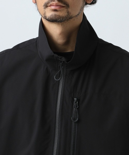 BAYFLOW(ベイフロー)の「【防風・撥水】UMWスタンドカラーベスト(ベスト・メンズ・グレー/ブラック・LARGE/MEDIUM)」の18枚目の写真