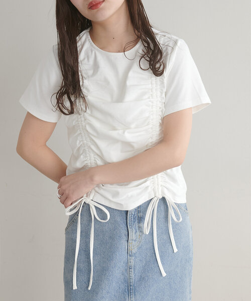 DISCOAT(ディスコート)の「【umm.】ギャザーTシャツ(Tシャツ/カットソー・レディース・カーキ/オフホワイト/ブラック・FREE)」の12枚目の写真
