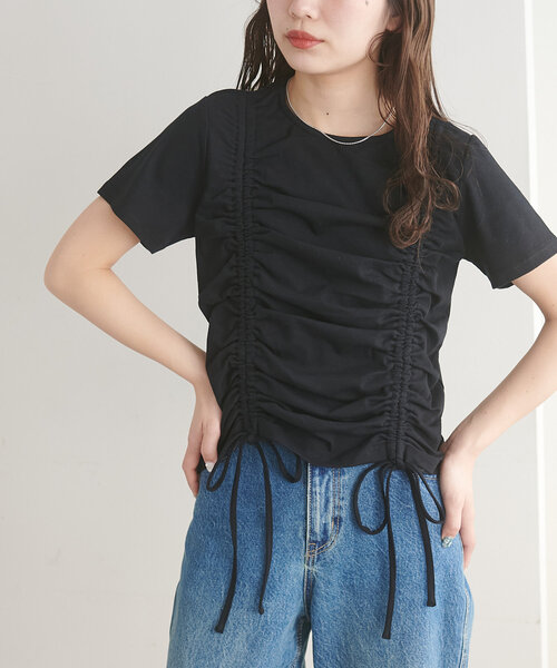 DISCOAT(ディスコート)の「【umm.】ギャザーTシャツ(Tシャツ/カットソー・レディース・カーキ/オフホワイト/ブラック・FREE)」の16枚目の写真