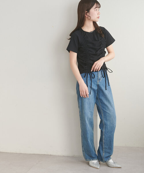 DISCOAT(ディスコート)の「【umm.】ギャザーTシャツ(Tシャツ/カットソー・レディース・カーキ/オフホワイト/ブラック・FREE)」の22枚目の写真