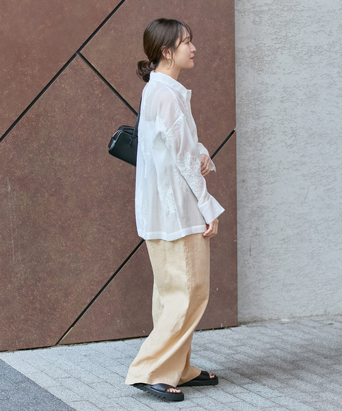 JOURNAL STANDARD(ジャーナルスタンダード)の「ソフトゼフィールリネンワイドパンツ(その他パンツ・レディース・ベージュ/ネイビー・36/38)」の11枚目の写真