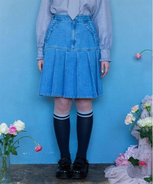 axes femme(アクシーズファム)の「リボン×プリーツデニムスカート(デニムスカート・レディース・ワンウォッシュ/インディゴブルー/ホワイト・FREE)」の3枚目の写真