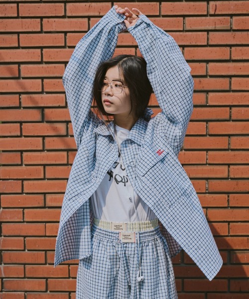 common gull products.（コモンガルプロダクツ）の「おやすみと行ってきますのシャツ（シャツ/ブラウス・レディース・ブルー系/イエロー系・LARGE/MEDIUM）」の7枚目の写真